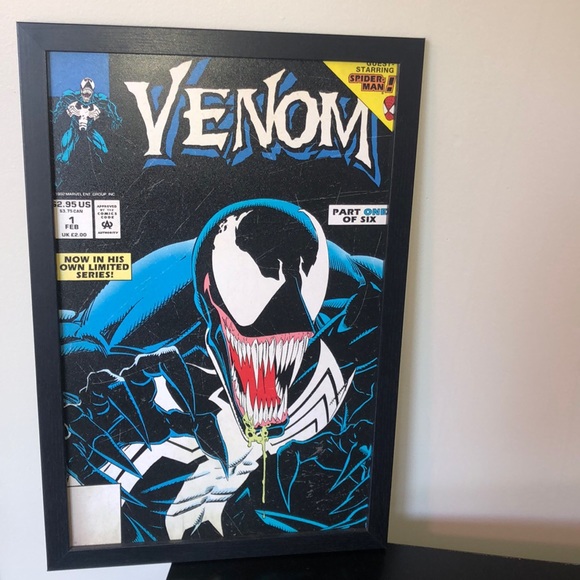 Venom Cover - Picture 1 of 2